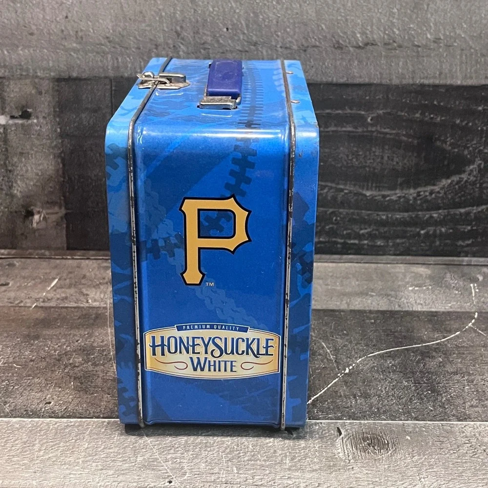 Bob the Builder Pittsburgh Pirates Metal Lunch Box 2005 White Blue Tin